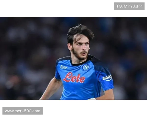 克瓦拉茨赫利亚技术进化，从左路爆点到全能边锋